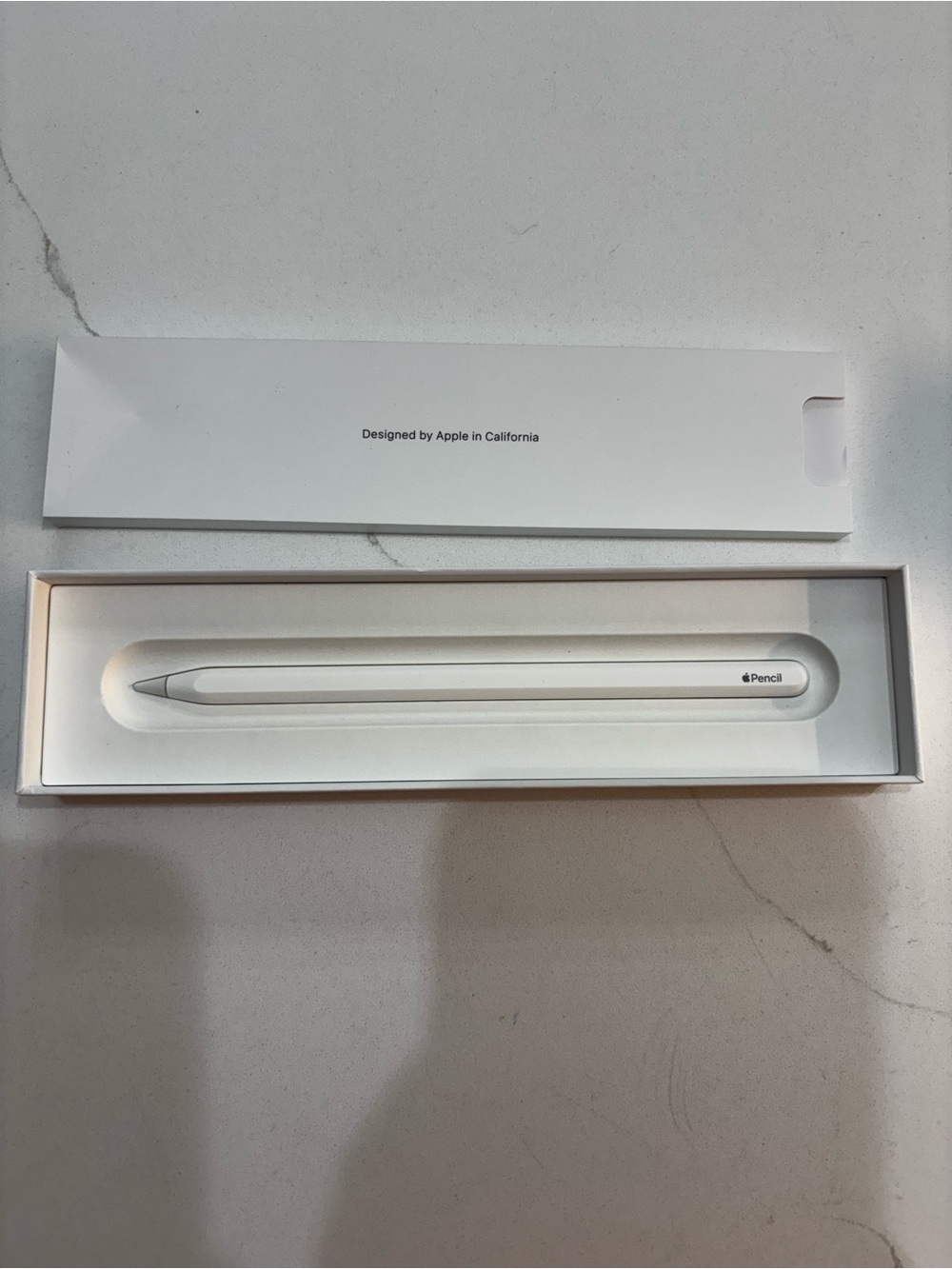 Apple Pencil (2nd Gen) White Stylus with Lightning Cap - Picture 2 of 3